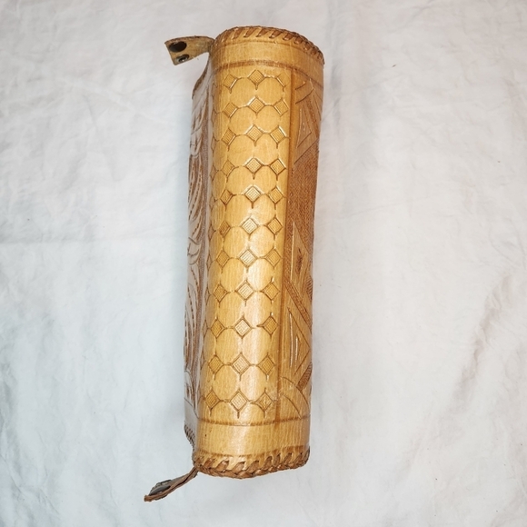 70s Reversible Handtooled Leather Purse - Picture 4 of 16